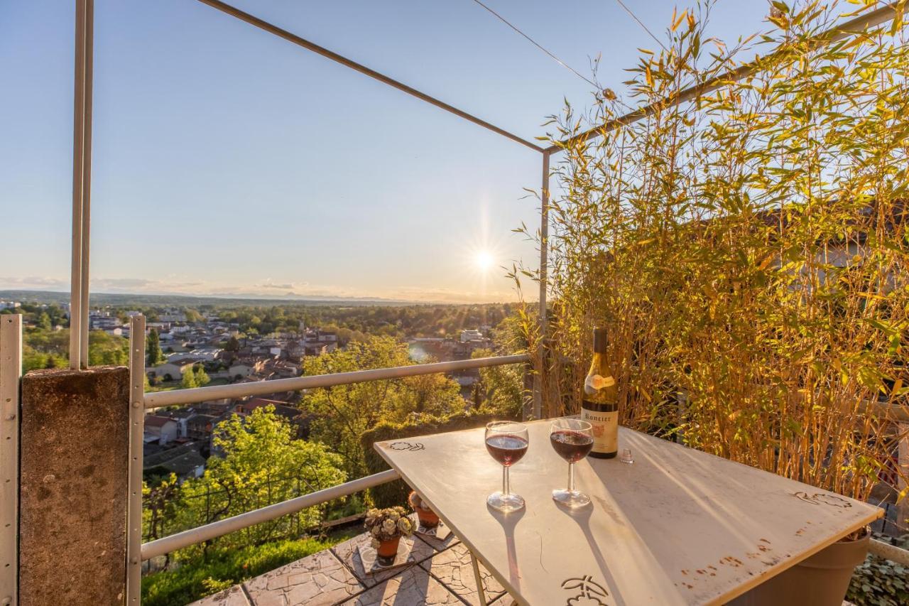 La Maison Perchee Thiers Eksteriør billede